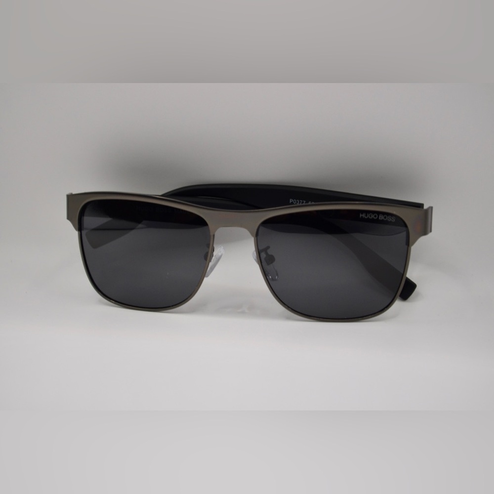 Men’s Hugo Boss Sunglasses | Gunmetal & Black | Dark Gray Lens | Like New - Picture 9 of 11
